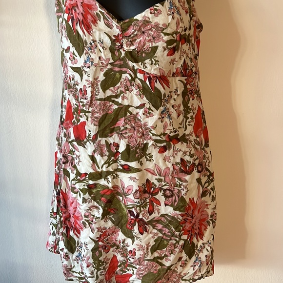 • Floral Mini Dress Red and Pink - Picture 2 of 6